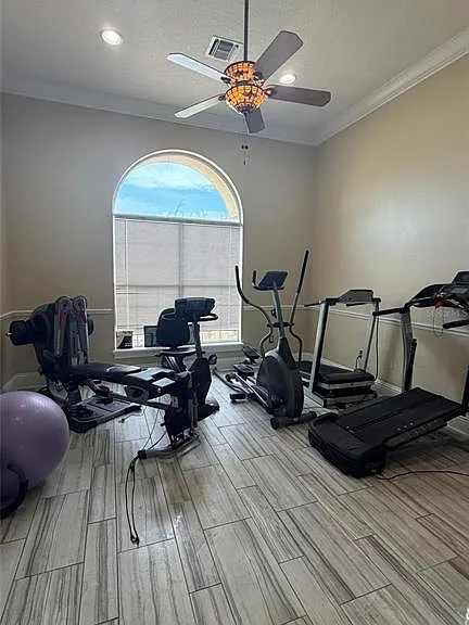 2120 Bunker View Ct — Photo 35