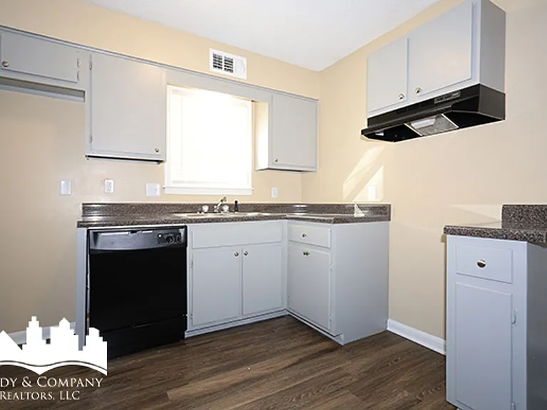 2692 Dromedary Dr — Photo 17