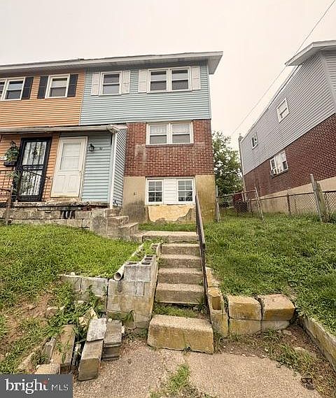 1st image of 70 Oakmont Dr