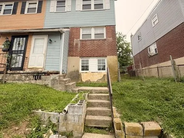70 Oakmont Dr, New Castle, DE 19720