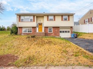 1166 Reeves Ter, Union, NJ 07083