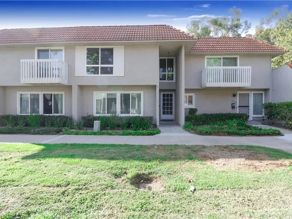 21725 Lake Vista Dr, Lake Forest, CA 92630