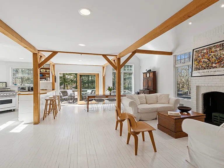 12 Lantern Ln — Photo 8