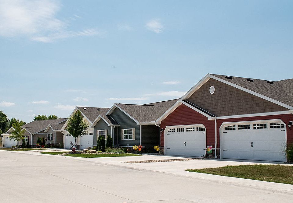 Charming Neighborhood Setting