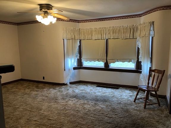 Bay Windows in Living Room