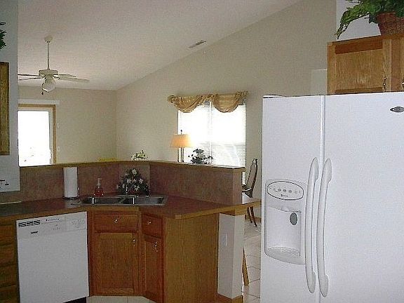 3rd image of 2191 Brittany Blvd
