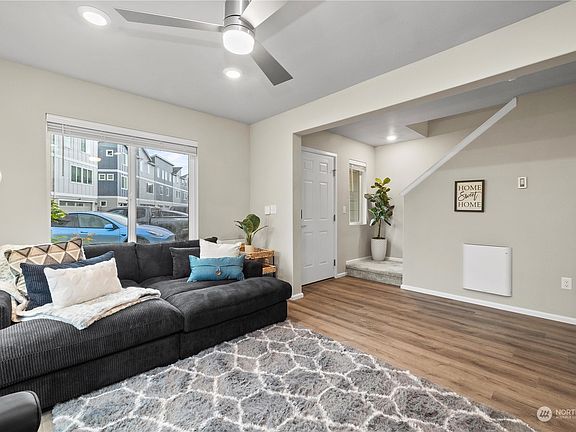 5th image of 32683 Park Butte Lane