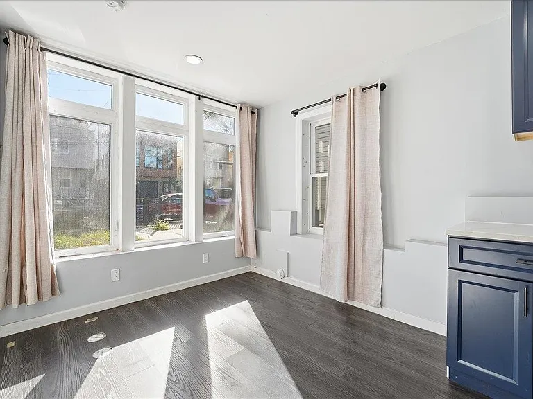 225 Freeman Ave #1 — Photo 7