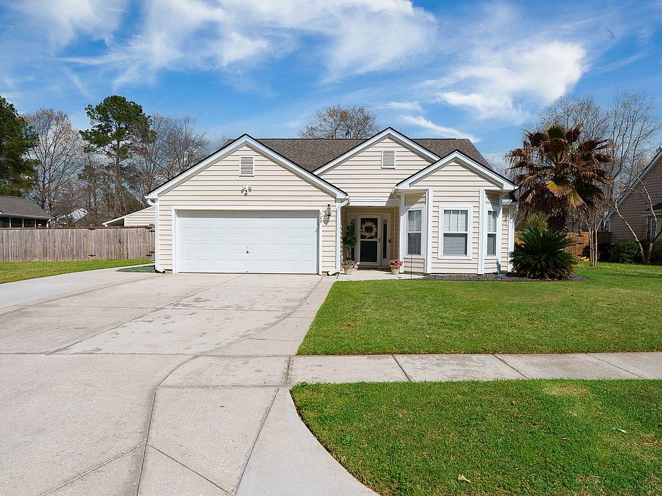 1st image of 122 Thousand Oaks Cir