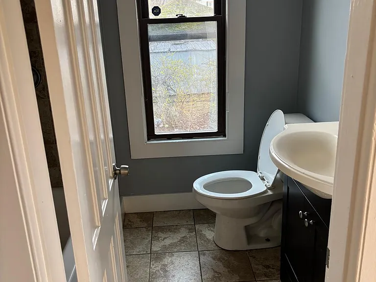 10 Clarkson St #10 — Photo 10