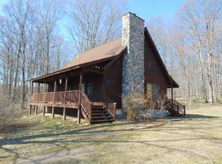 707 Larks Lake Rd, Pellston, MI 49769