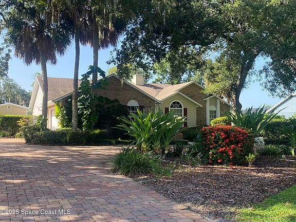 3rd image of 6710 Bay Shore Dr