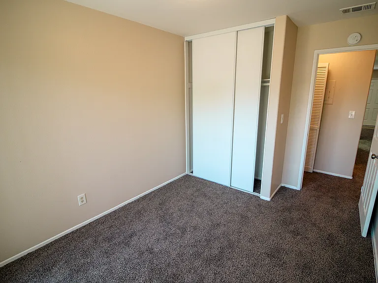 2 bedroom 2 bath apartment in Perris — Photo 32
