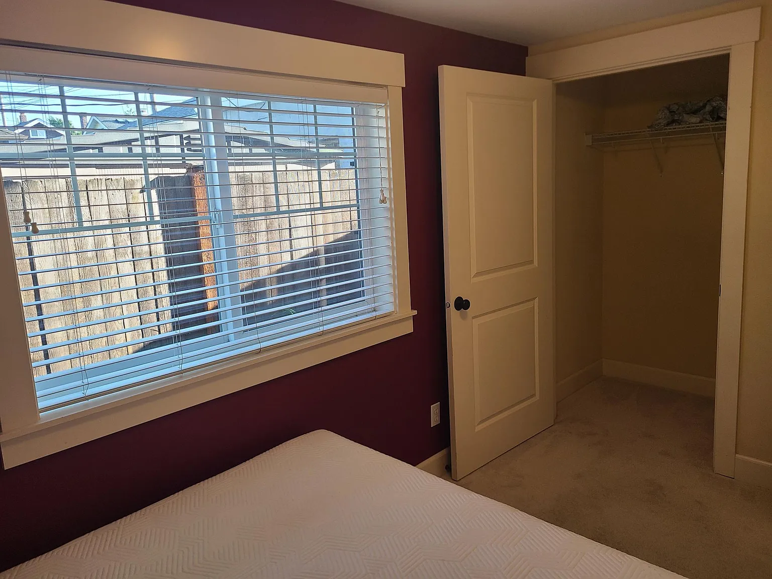 1 bed, 1330 sqft, $1,200 — Photo 1