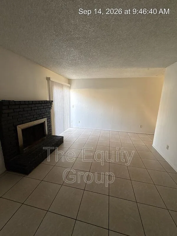 2 bed, 2.5 bath, $1,450 — Photo 4
