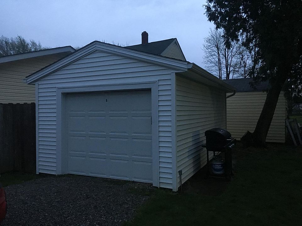 2nd image of 262 Samuel St