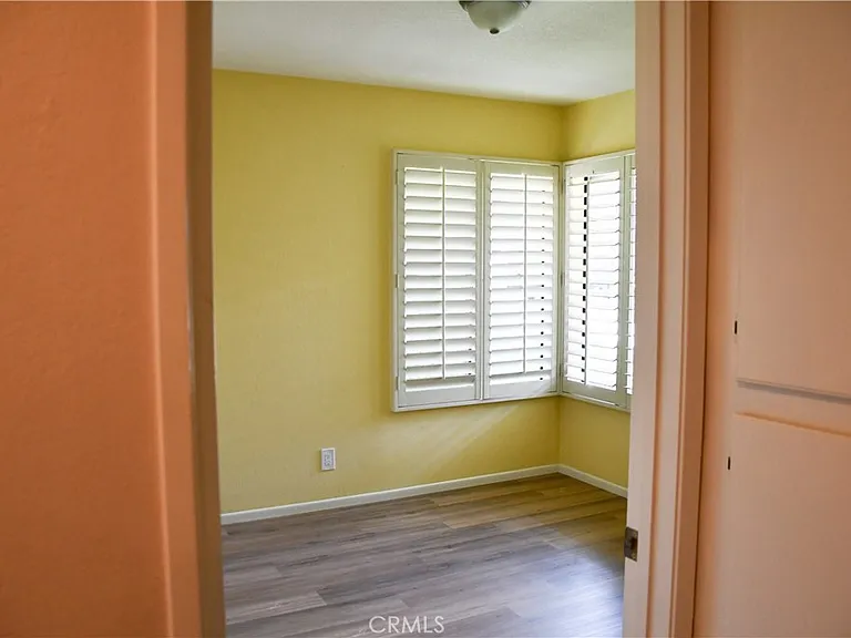 2337 E Skyline Dr — Photo 40