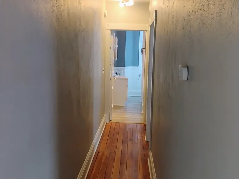 51 Evelyn Ave #B — Photo 3