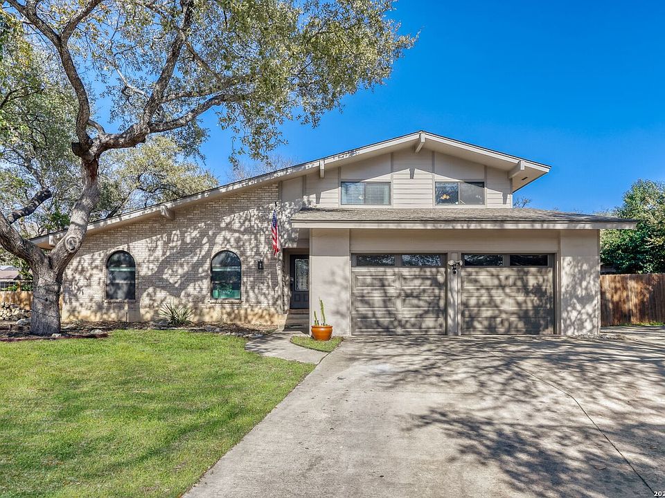 1st image of 13922 Sugarberry Woods Street