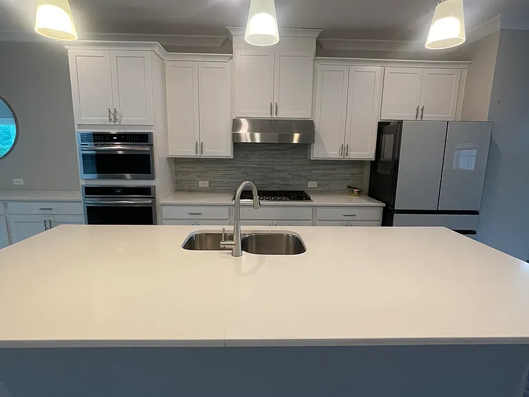 975 Catamaran Ct — Photo 3