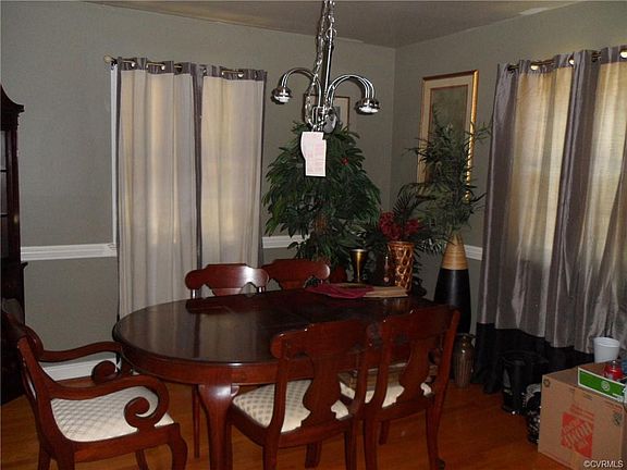 3rd image of 10710 Haverford Ln