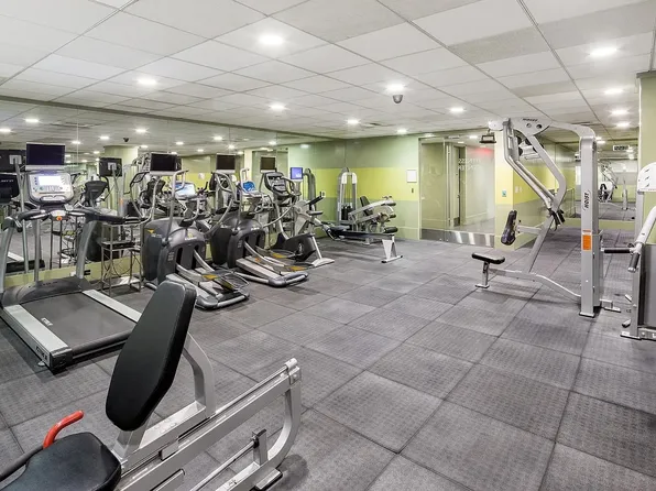 260 Park Avenue South image 18 of 18