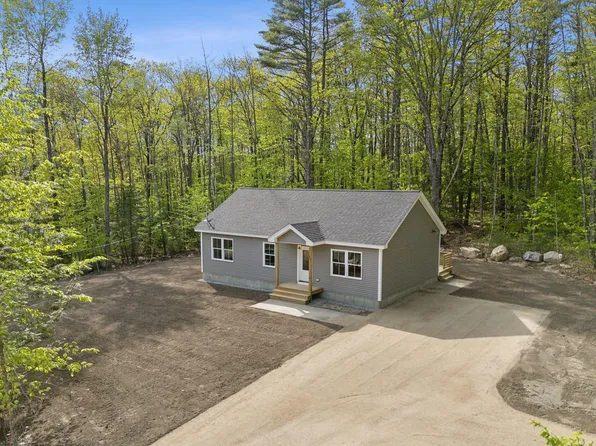 17 Nob Hill Road, Limerick, ME 04048