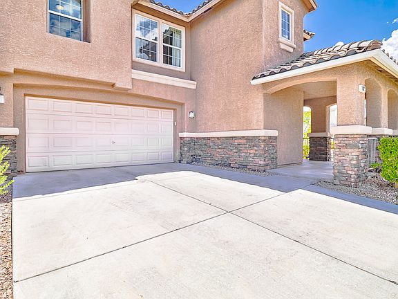 5th image of 10873 Wallflower Ave