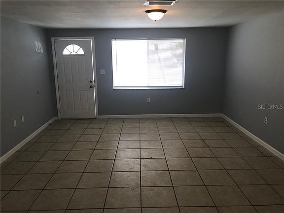 2nd image of 3519 Holiday Lake Dr