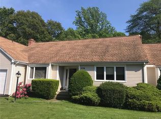 339 Navajo Loop #339, Shelton, CT 06484