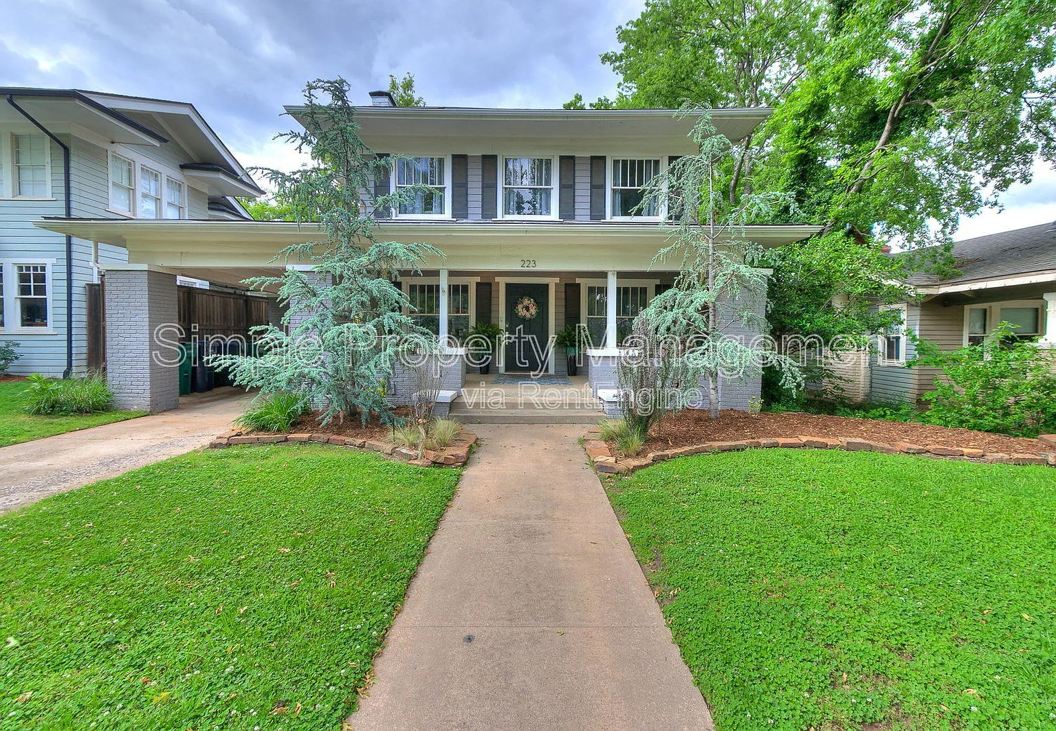 3 bed, 2.5 bath, 2293 sqft, $3,350 — Photo 1