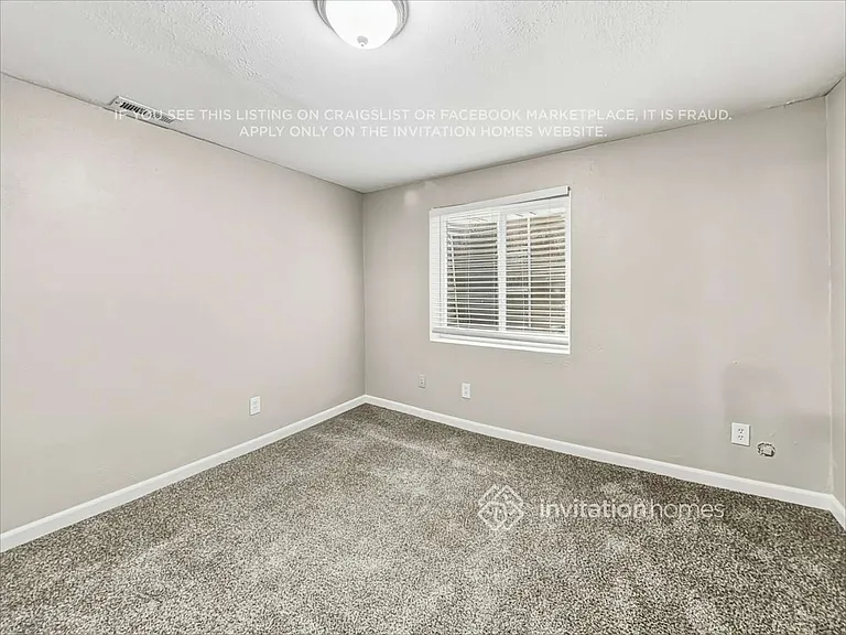 4246 S Gibralter St — Photo 9