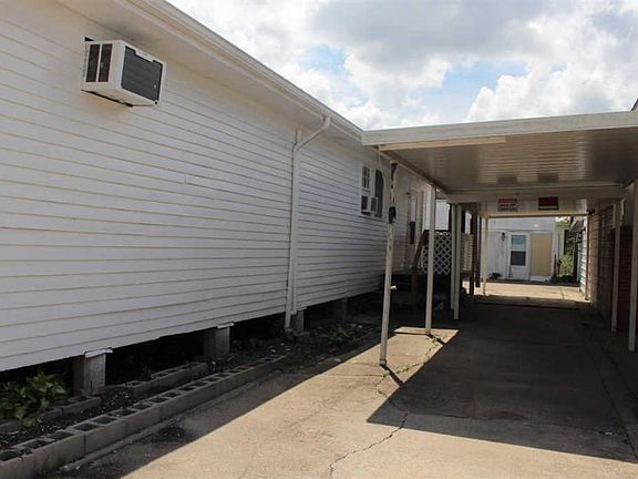 5th image of 620 Margaret St