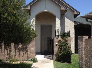 6616 Shady Glen Way, Benbrook, TX 76132