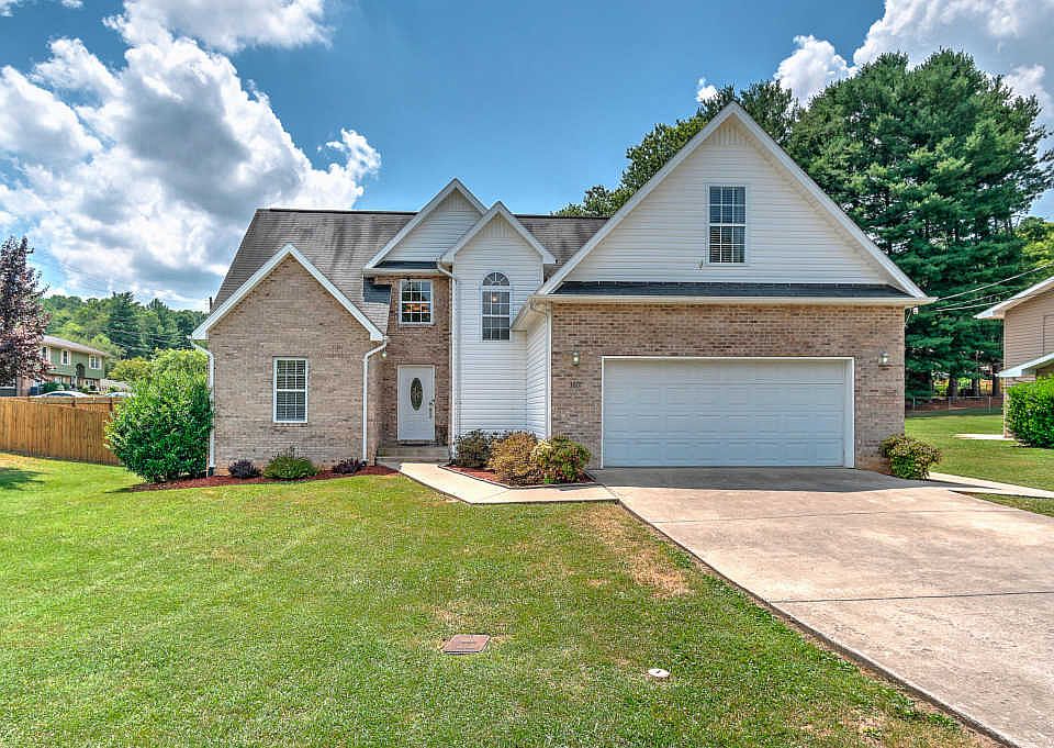 1st image of 3801 Brackenwood Ct