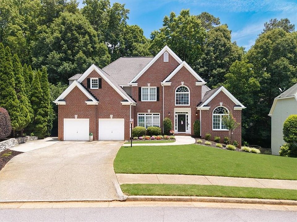 1st image of 651 Goldenwood Ct