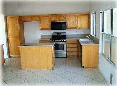 5th image of 13297 Claremont Ave