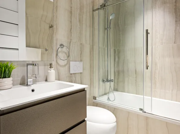 21 Lefferts Place image 4 of 7