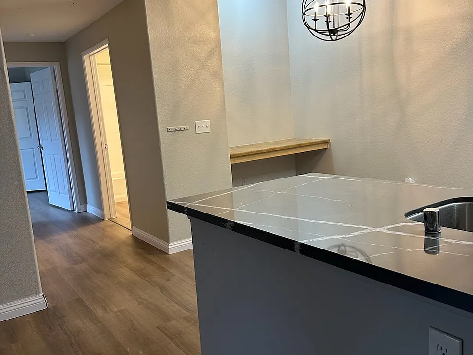 24909 Madison Ave #1622-16-22