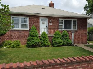 2349 Grand Ave, Bellmore, NY 11710