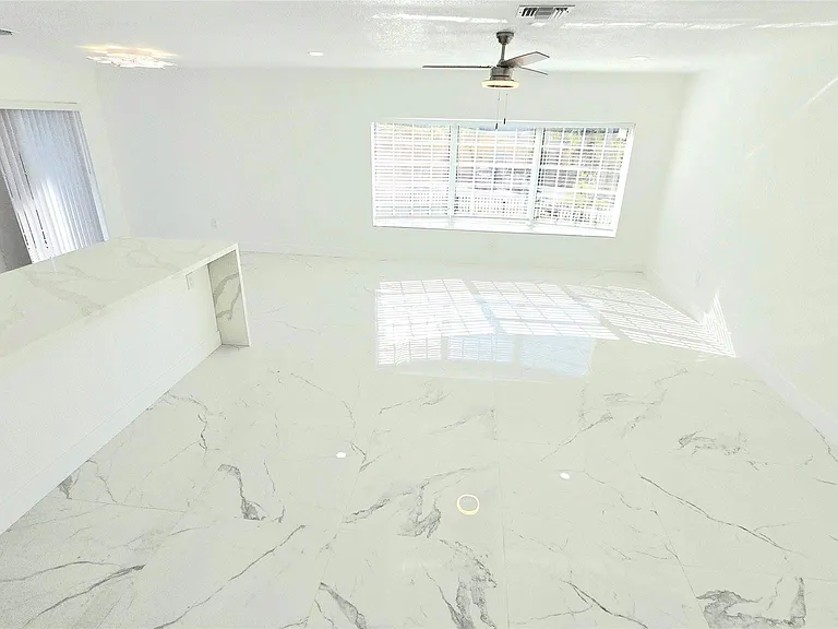 1848 NW 55th Ave #4X — Photo 7