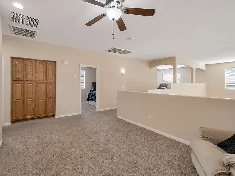 21987 N Balboa Dr — Photo 6