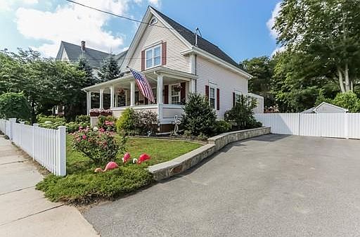 2nd image of 52 Alden St