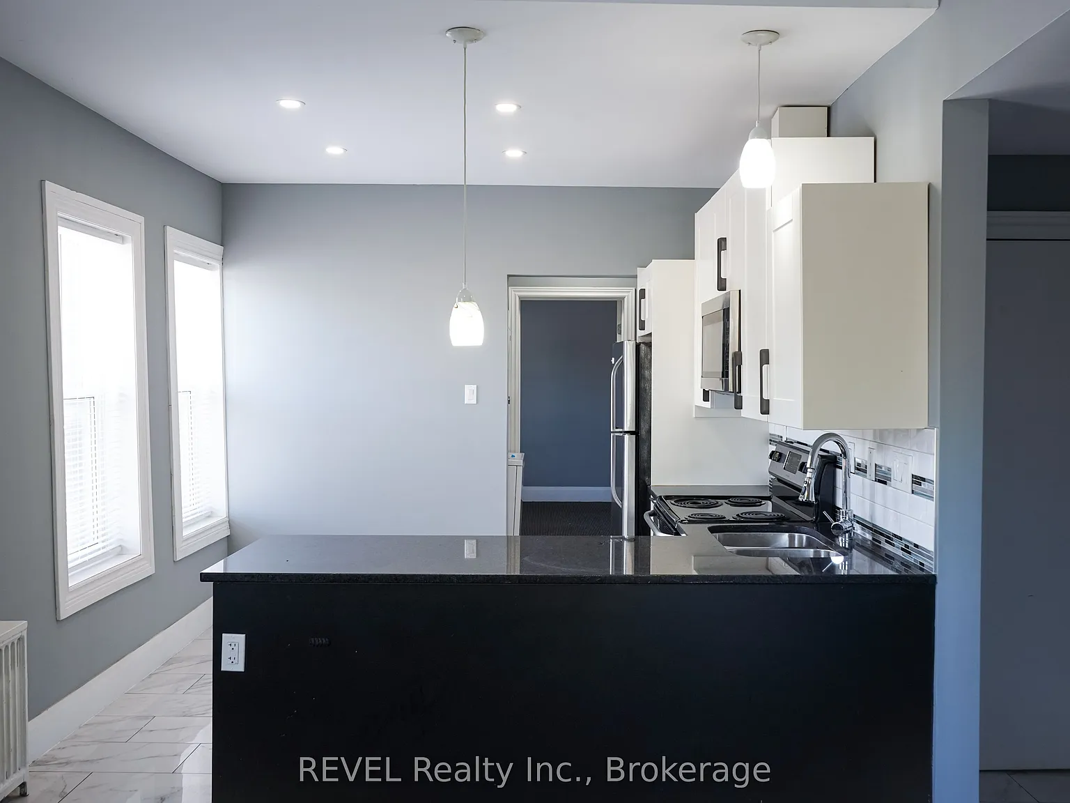 2 bed, $1,695 — Photo 1