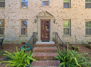 1201 Deerfield Dr, Cary, NC 27511