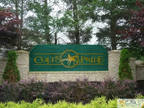 149 Kentucky Way, Freehold, NJ 07728