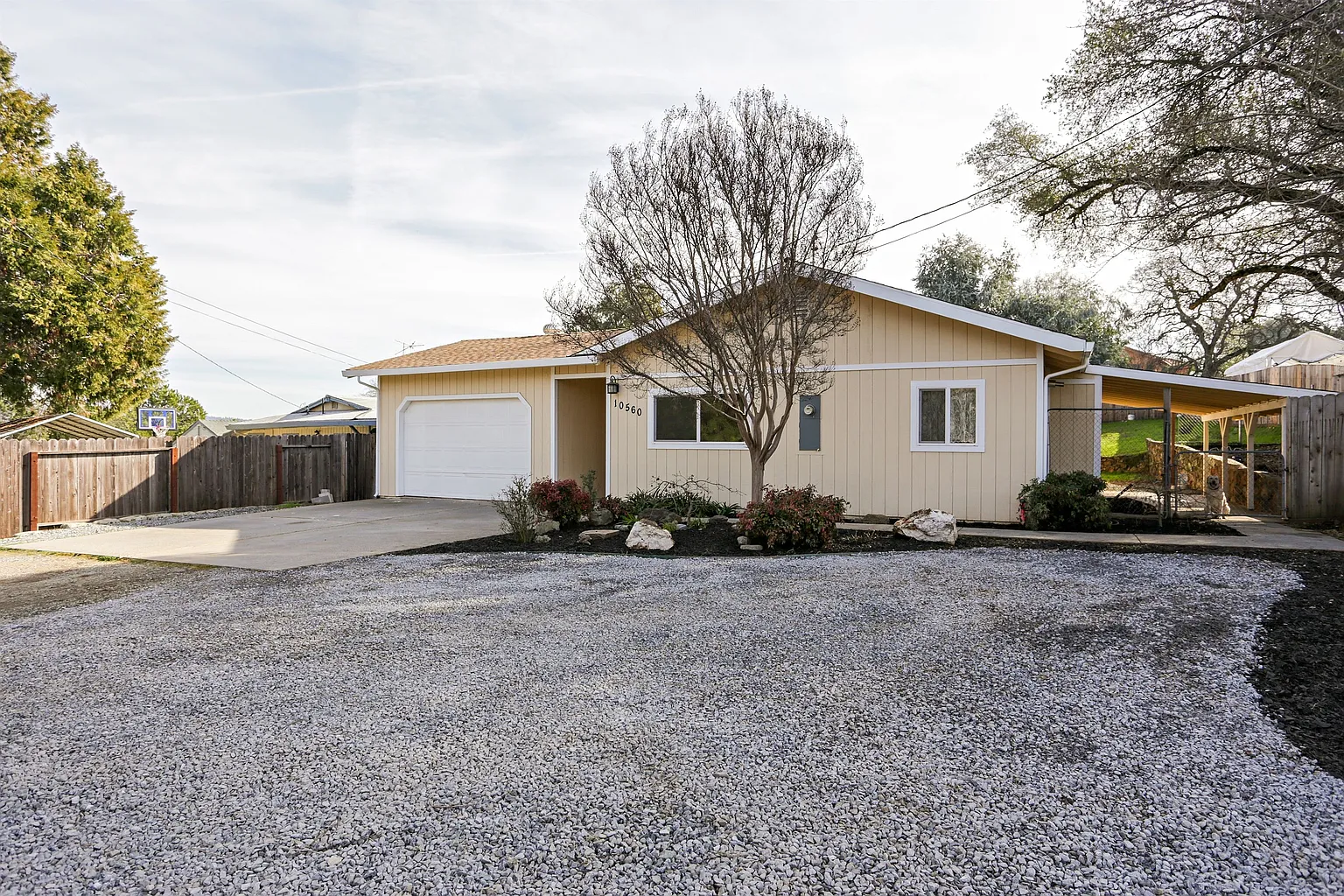 10560 Joeger Rd photo 1