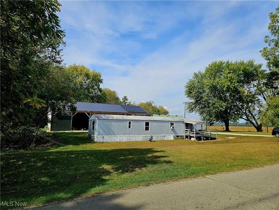 21277 County Road 106, Newcomerstown, OH 43832