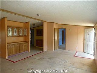 4th image of 303 Comanche Village Dr