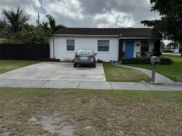 7590 SW 30th St, Miami, FL 33155